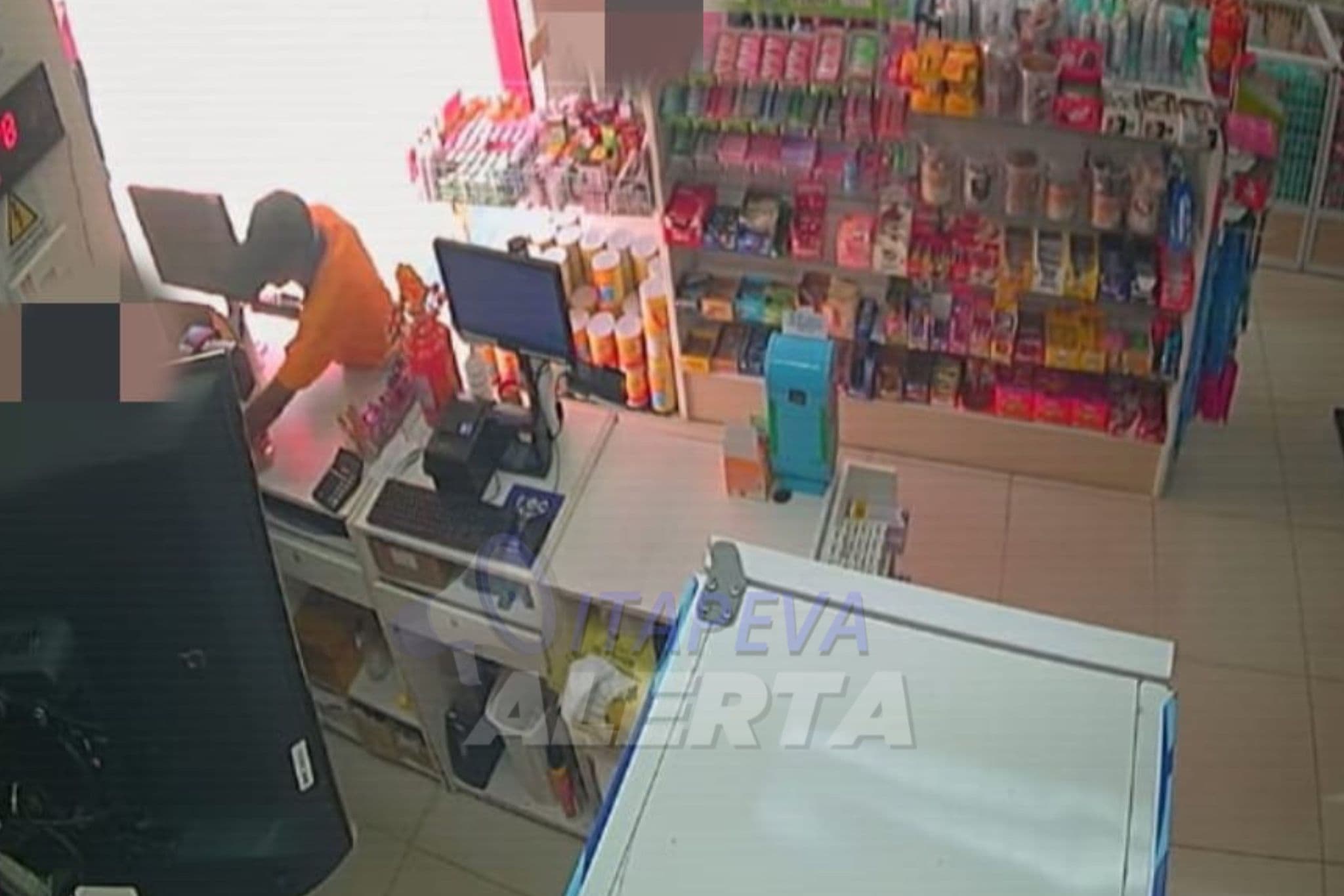 PM prende suspeito de roubos a farmácias no centro de Itapeva; veja detalhes