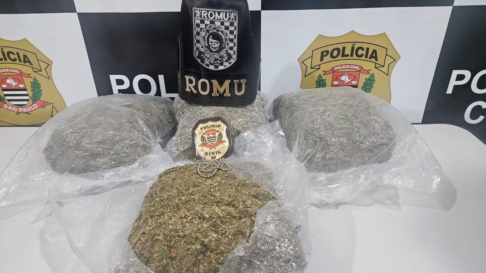 Polícia apreende mais de 4,5 quilos de maconha “capulho” em operação conjunta em Itapeva