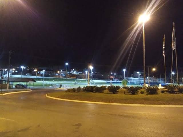 GCM flagra adolescentes consumindo bebidas alcoólicas em Itapeva; dois jovens foram encontrados desacordados