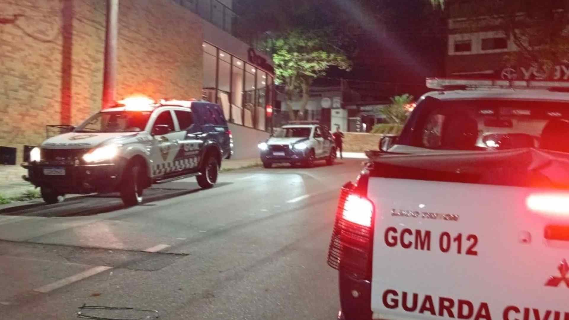 GCM atende ocorrência durante Operação Bloqueio na madrugada deste sábado