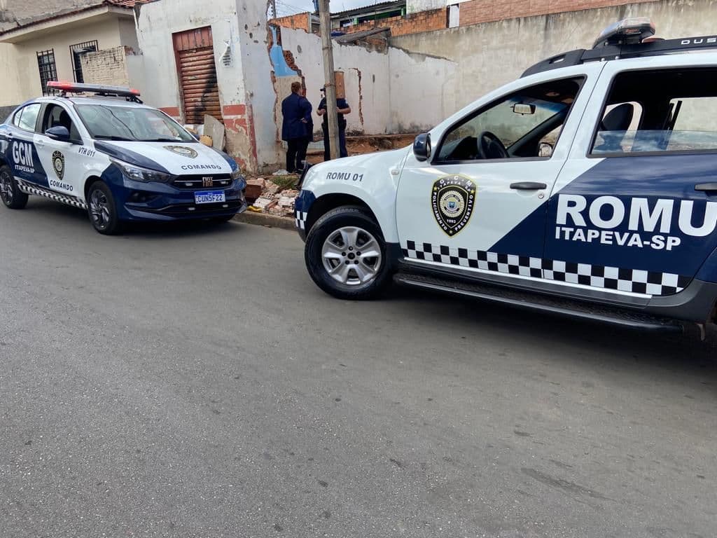 Corpo de um homem é encontrado em um terreno baldio na Vila Dom Bosco, Itapeva/SP