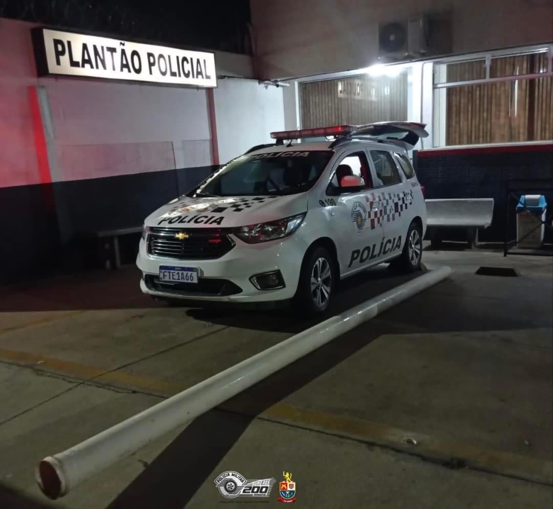 POLÍCIA MILITAR PRENDE DOIS HOMENS E UMA MULHER POR FURTO EM ITAPEVA