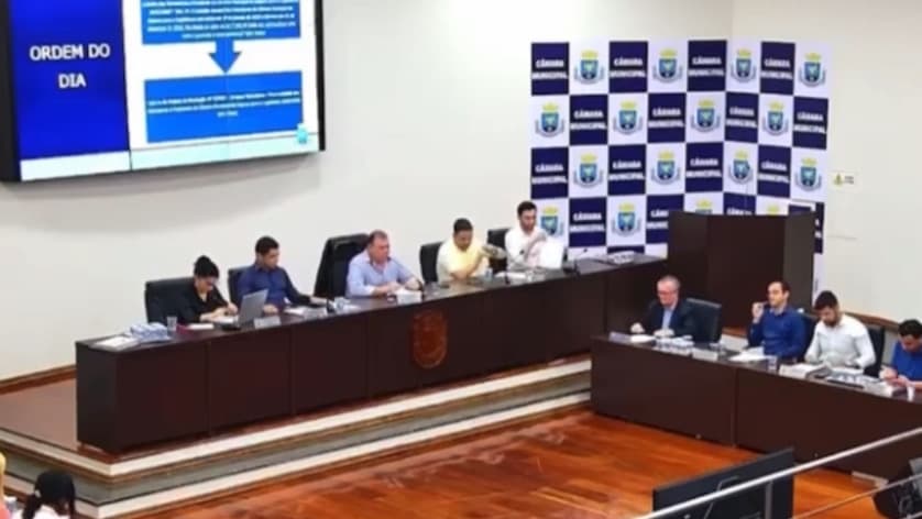 Câmara Municipal de Itapeva aprova aumento nos salários dos vereadores para próxima legislatura