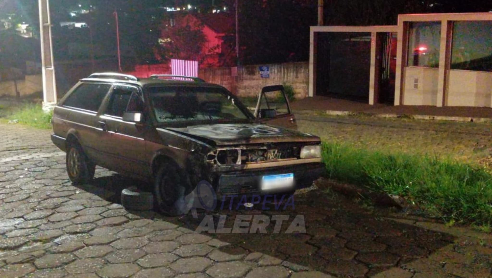 Motorista é detido por embriaguez ao volante após veículo pegar fogo em Itararé
