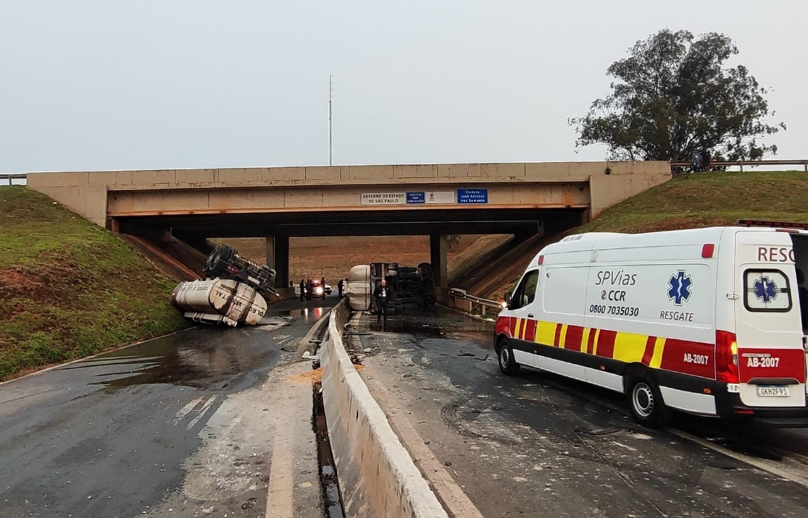 Acidente Interdita Trecho da SP-258 em Capão Bonito, Mas Trânsito Flui Normalmente