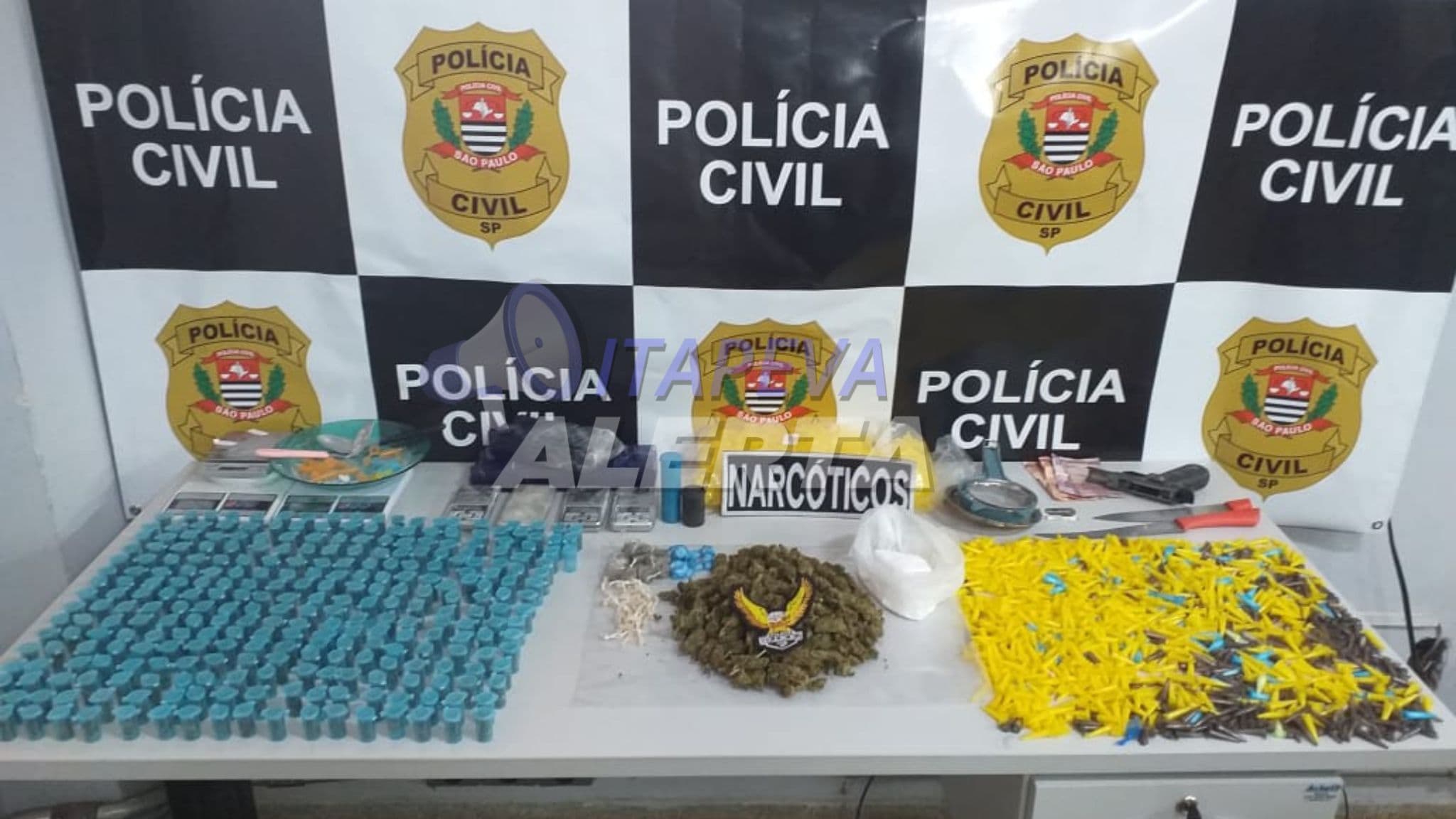 Polícia Civil encontra grande quantidade de drogas e materiais de tráfico em operação no Conjunto São João, em Buri