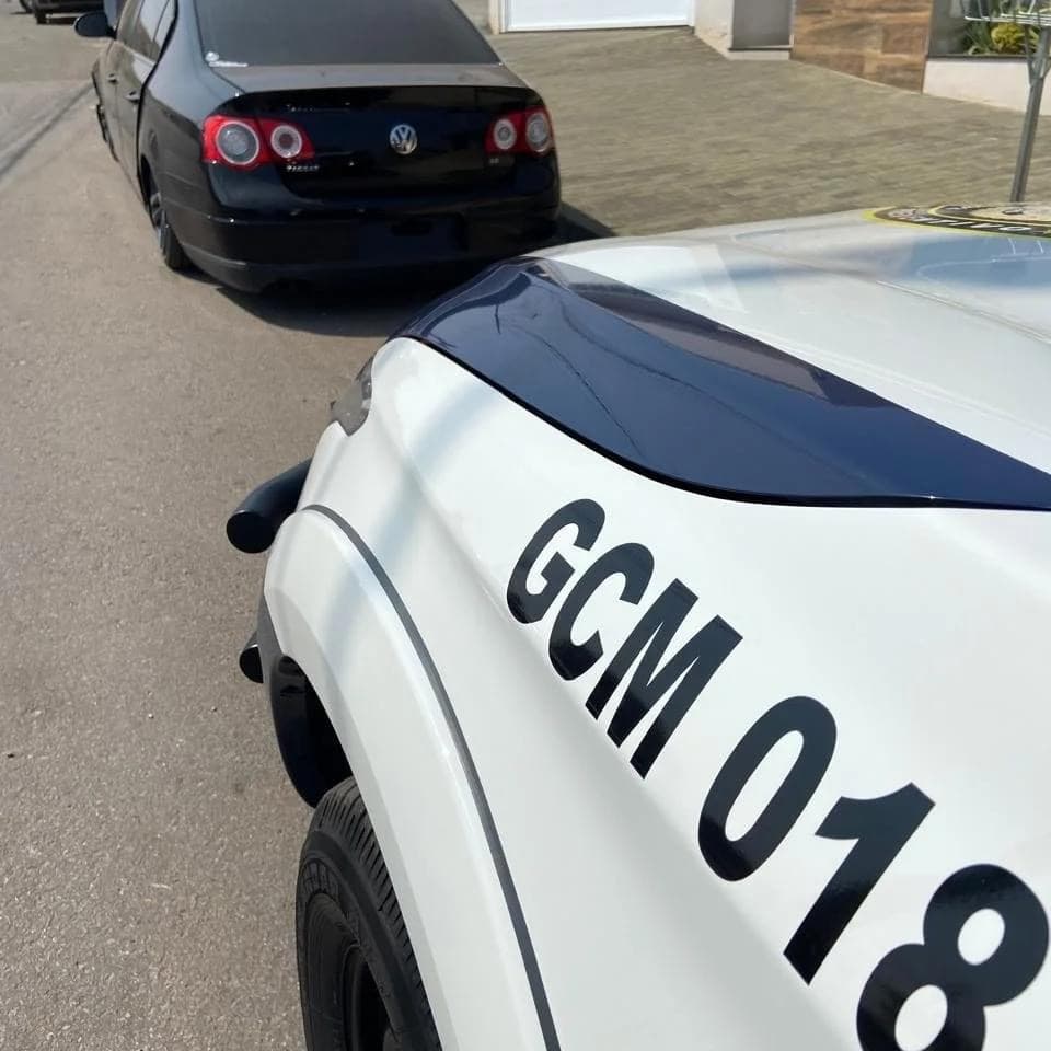 Veículo sem placas é apreendido pela GCM de Itapeva
