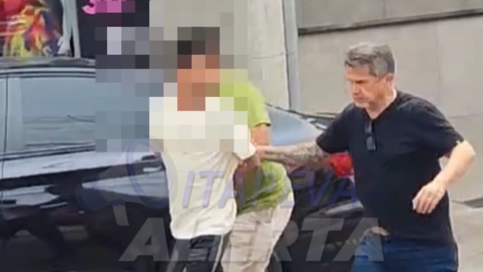 Vítima denuncia venda de perfume falsificado e recebe ameaças; Polícia apreende produtos sem nota fiscal