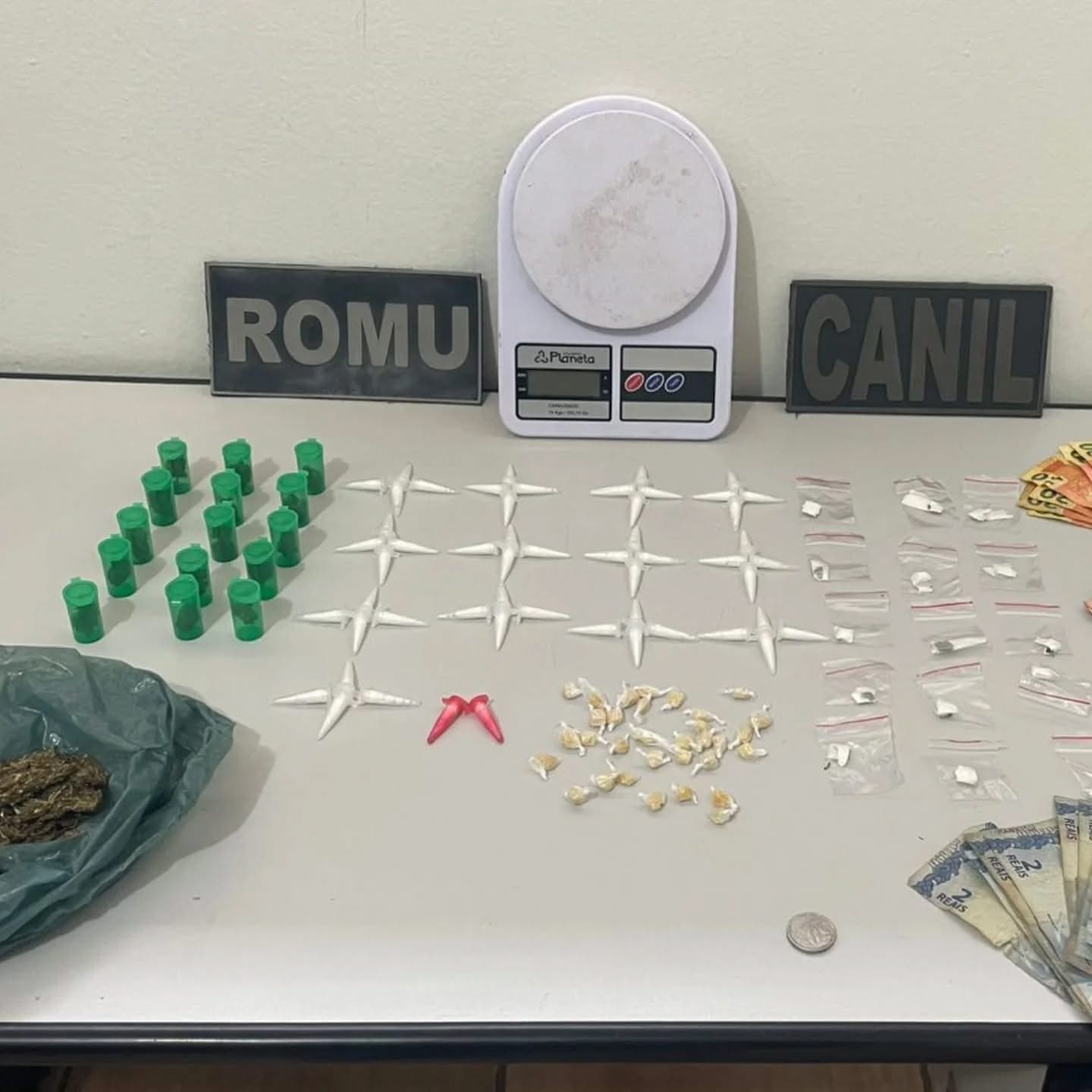 ROMU realiza apreensão de drogas e dinheiro durante operação na Vila Mariana
