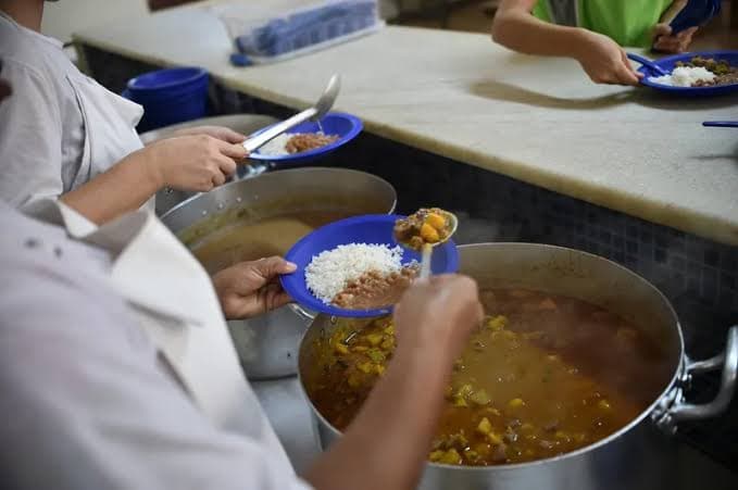 Ladrão invade escola e rouba 18 kg de carne da merenda em Piraju