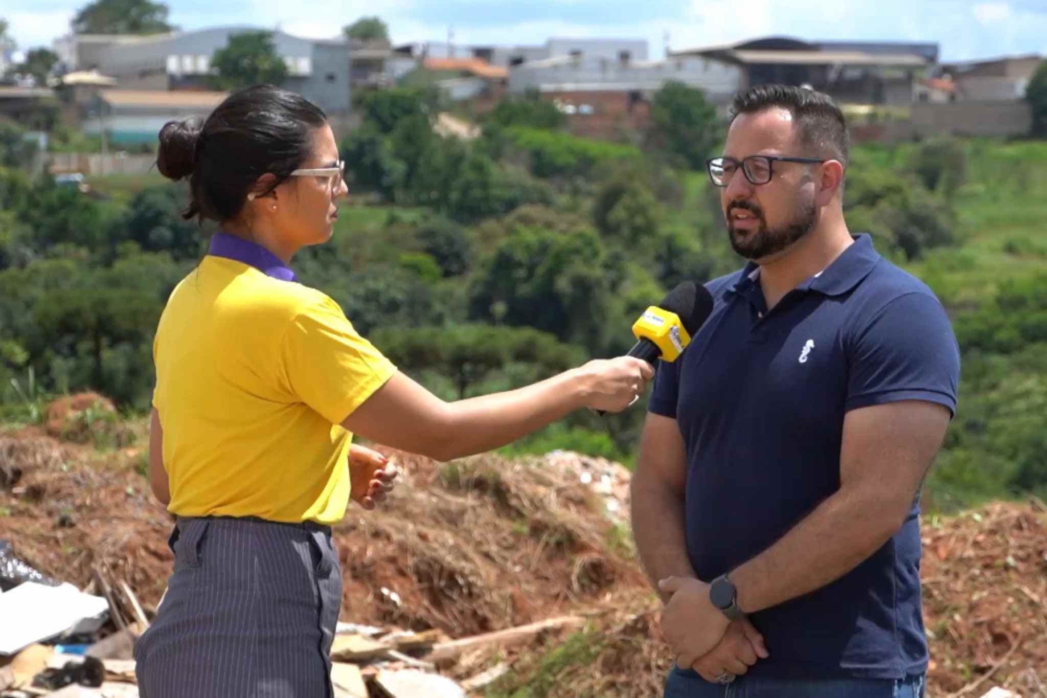 Secretário do Meio Ambiente de Itapeva flagra descarte irregular de entulho e aciona a polícia