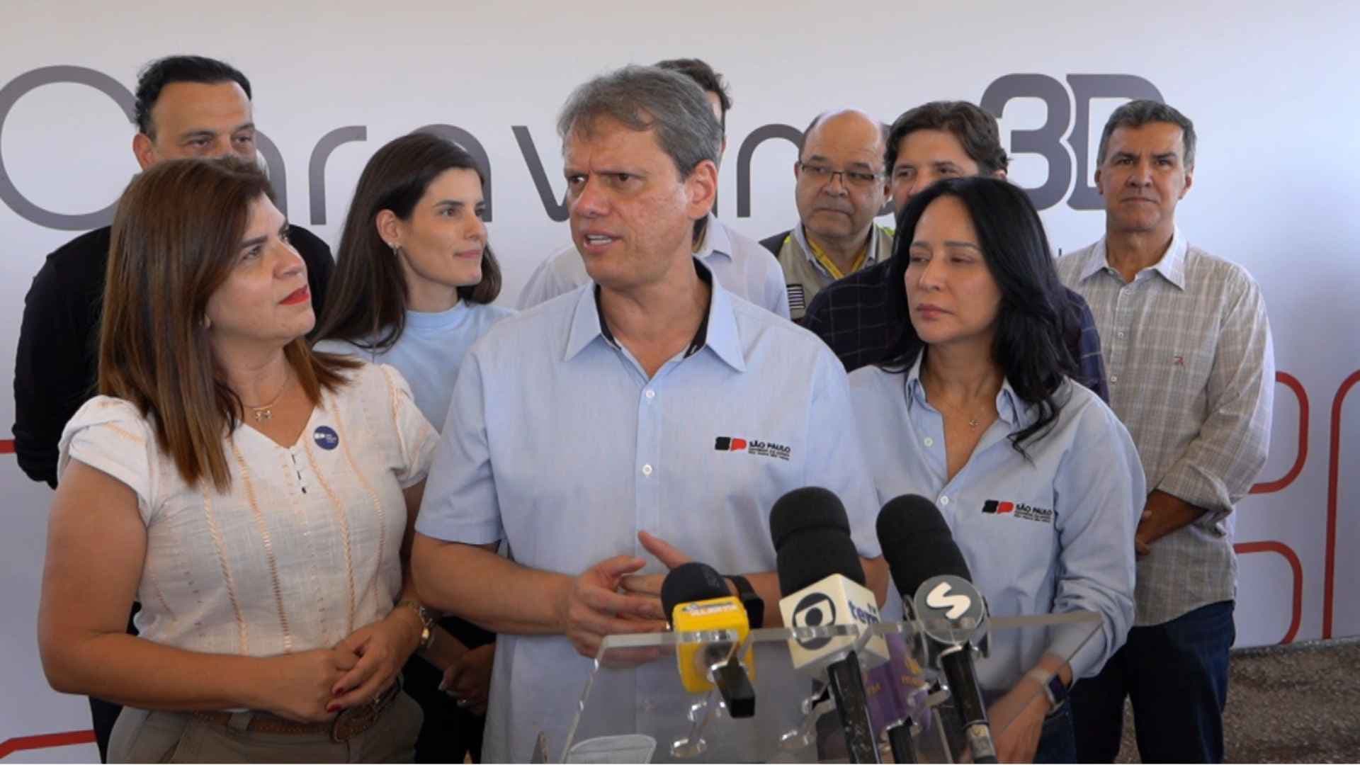 Governador Tarcísio de Freitas participa de coletiva de imprensa em Itapeva e anuncia pacote de investimentos para a região