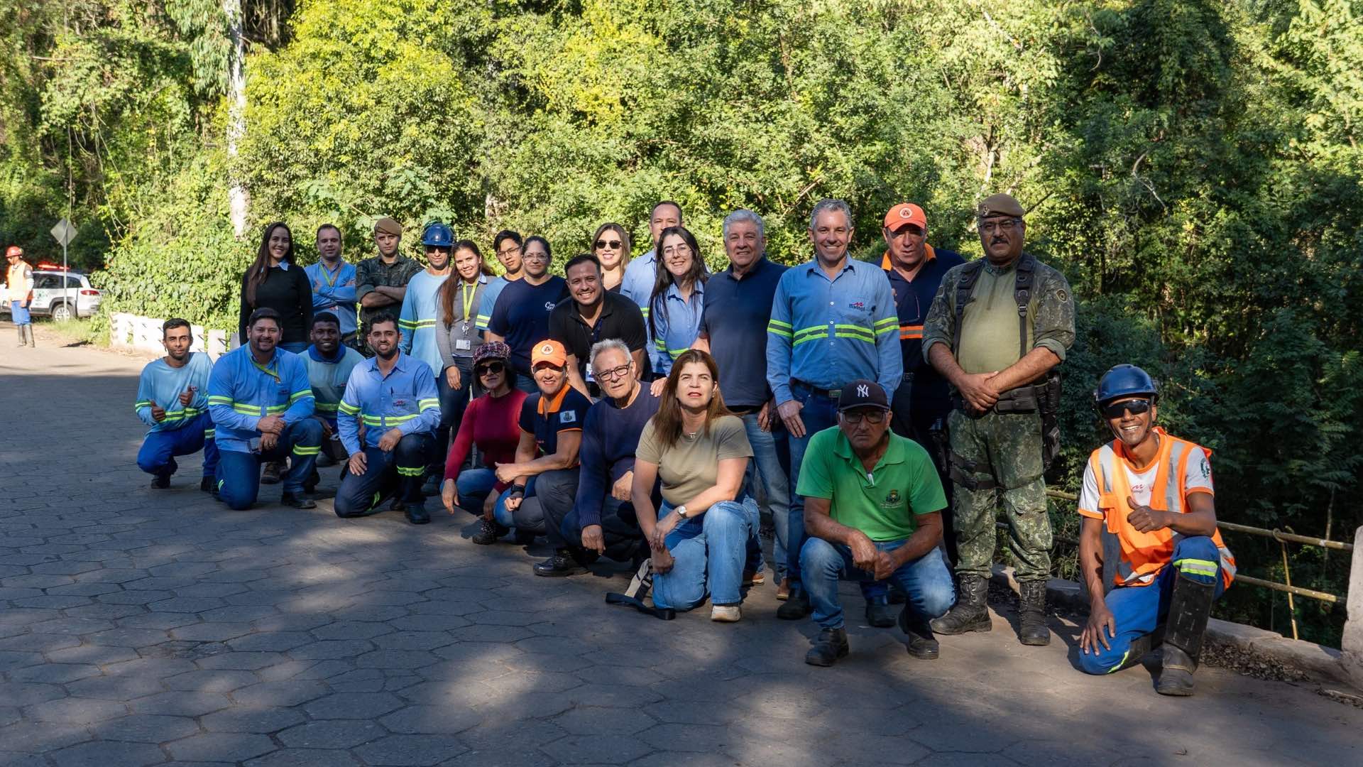 Itapeva dá início à Semana Mundial do Meio Ambiente com instalação de barreira ecológica no Rio Taquari