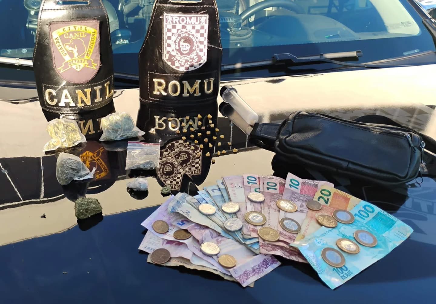 Homem é preso com porções de crack e dinheiro em área de mata na Vila São Benedito, em Itapeva