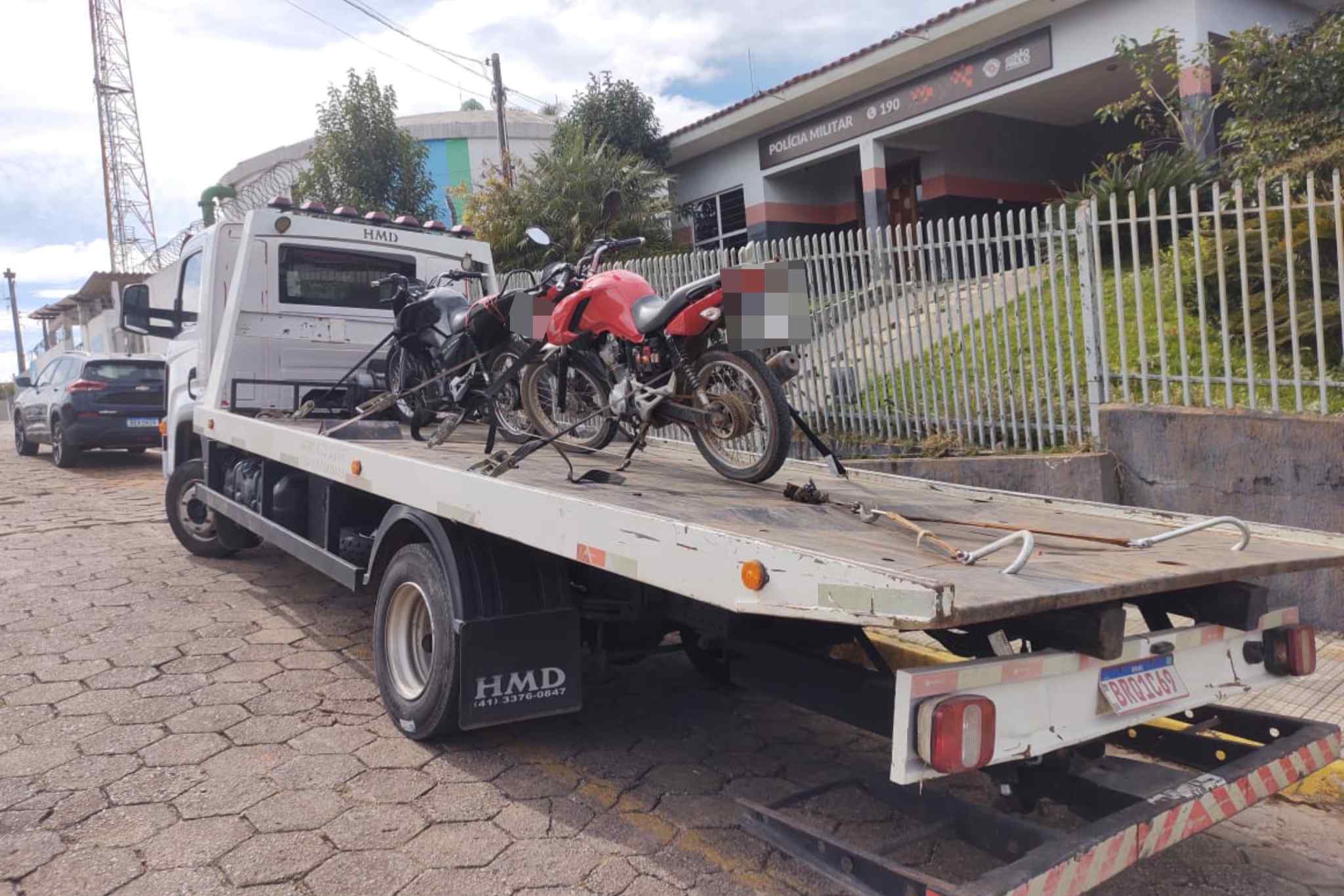 Dupla é presa por receptação de motocicletas furtadas em Ribeirão Branco