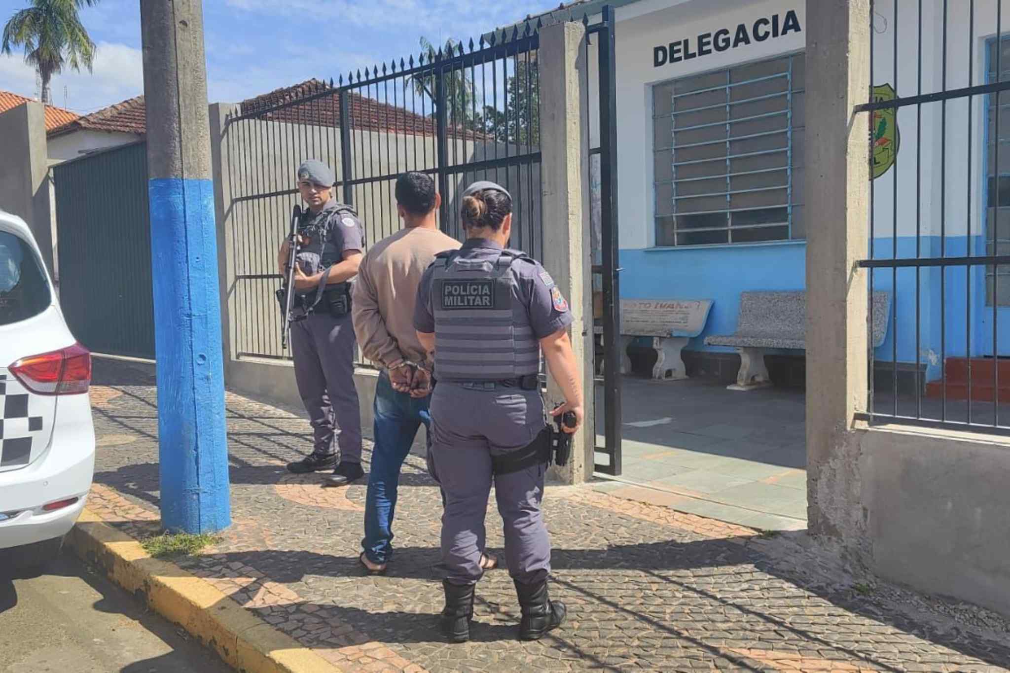Polícia Militar prende trio em flagrante por furto a comércio em Itaporanga