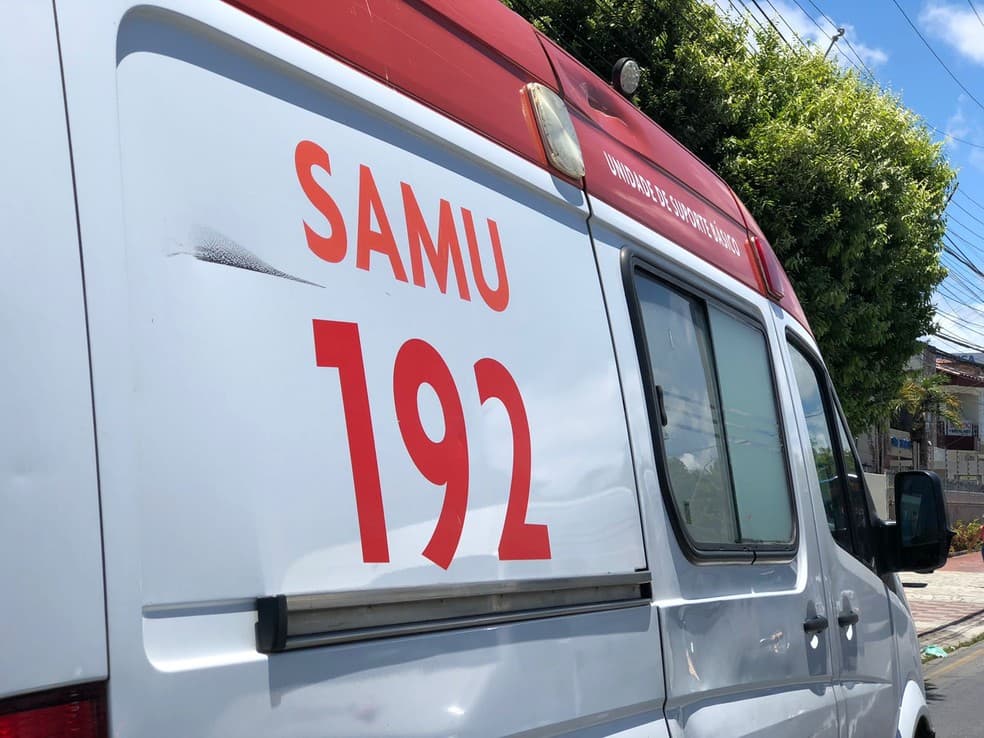 Servidor municipal sofre queda em unidade pública e recebe atendimento do SAMU