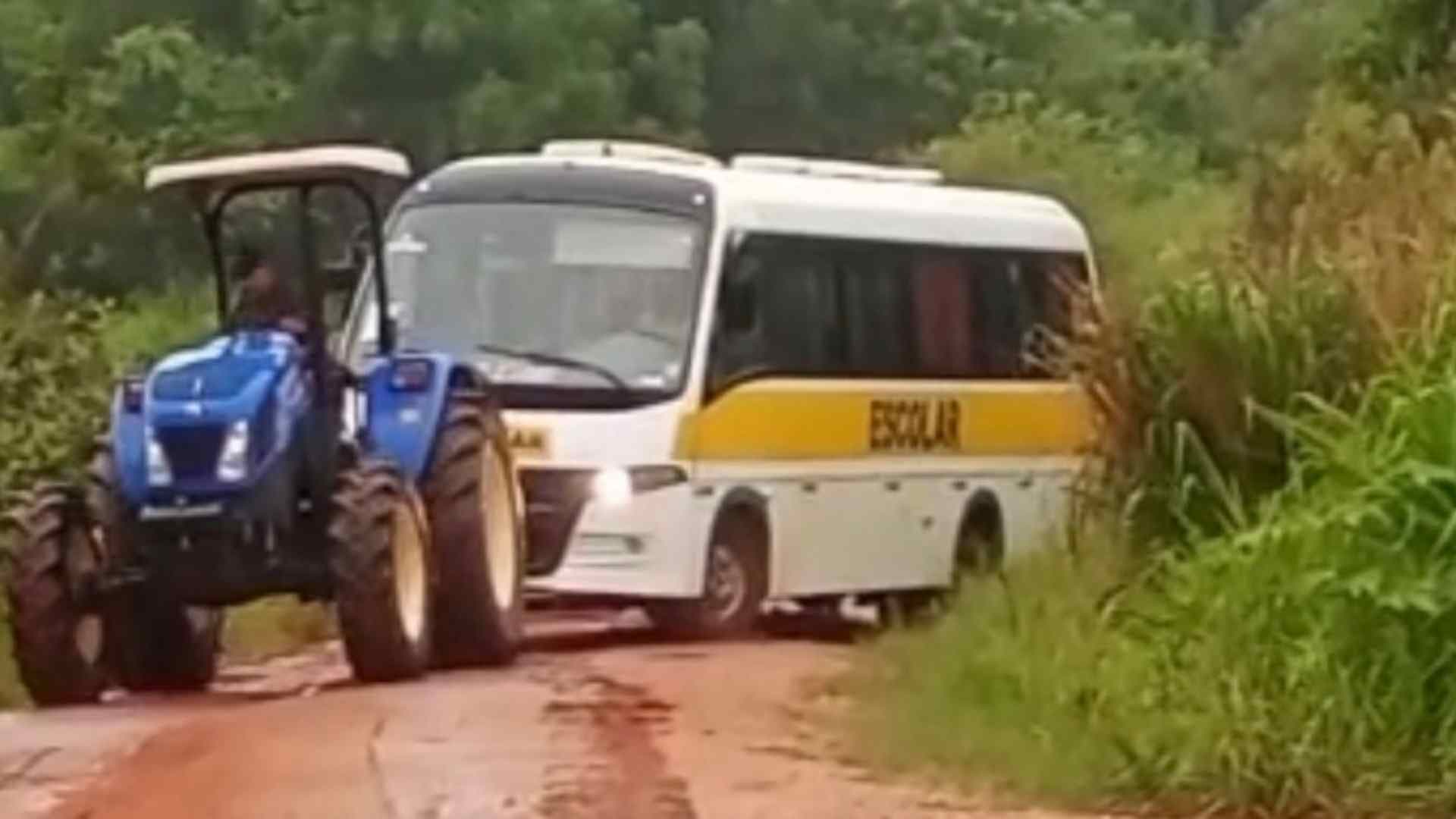 Moradores do Bairro Conquista reclamam das condições precárias das estradas rurais em Itapeva