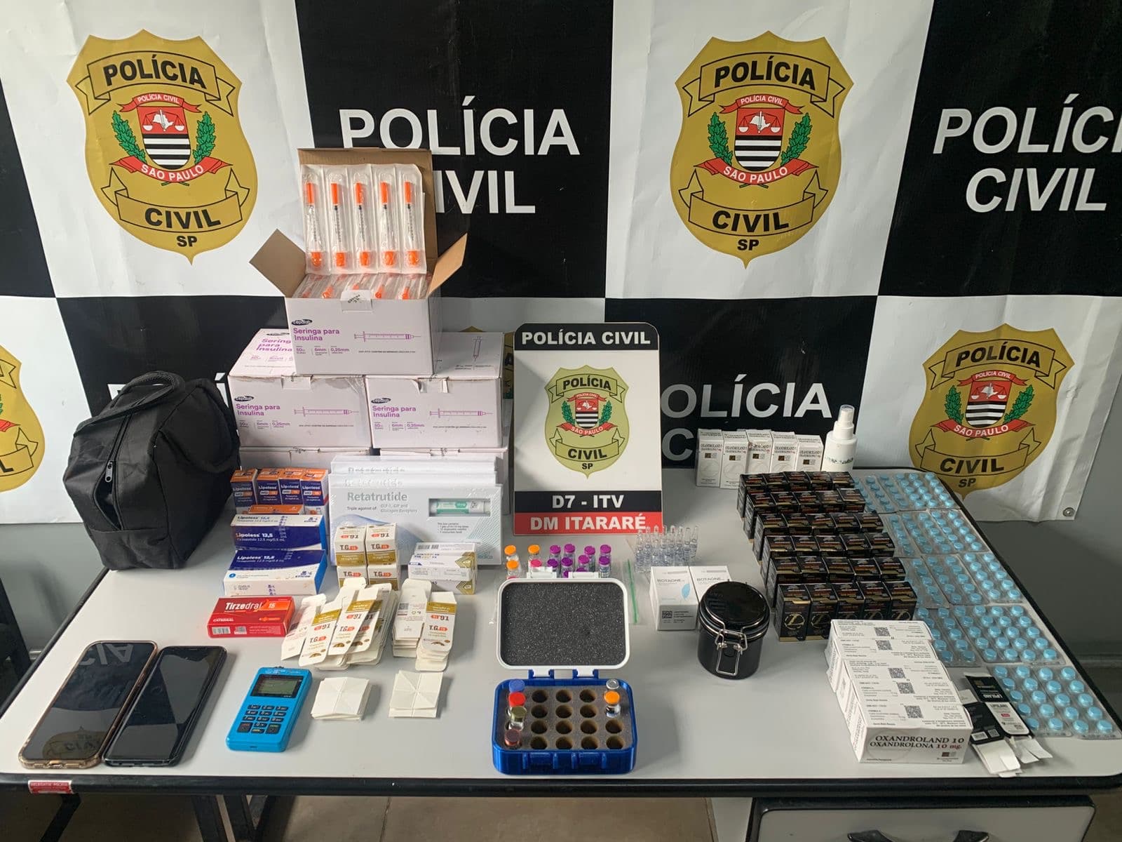 Casal é preso em flagrante por venda irregular de medicamentos em Itararé