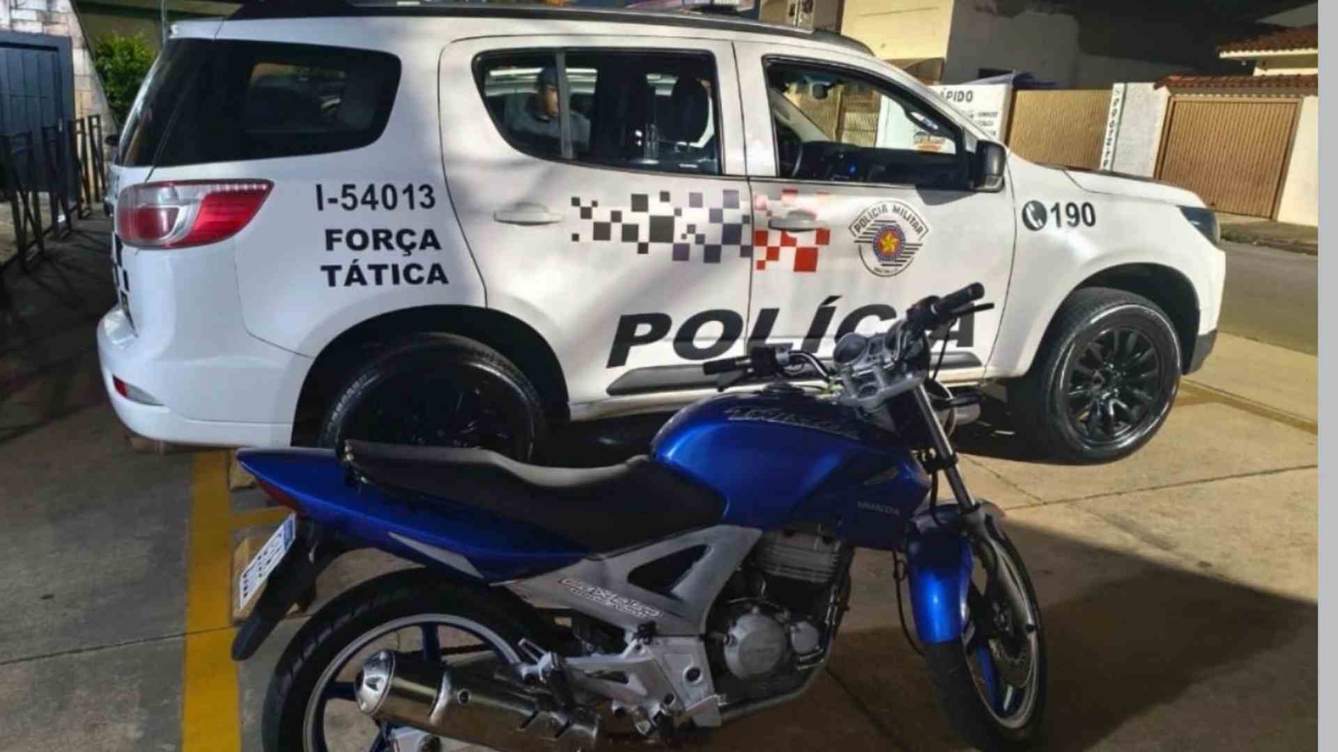 Força Tática recupera motocicleta furtada em Itapeva