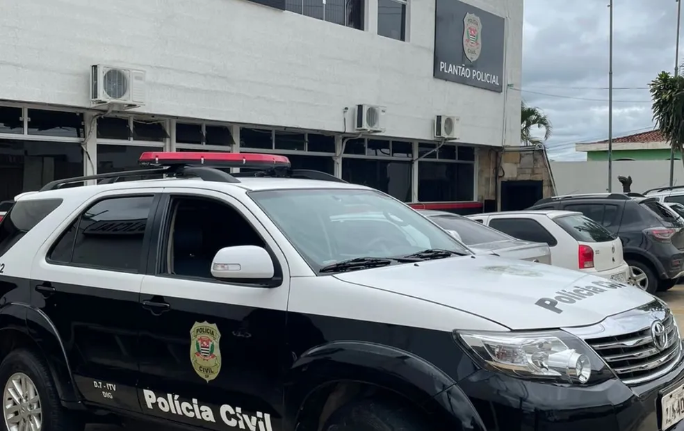 Mulher morre em Itapeva ao ser atropelada pela filha enquanto manobrava veículo