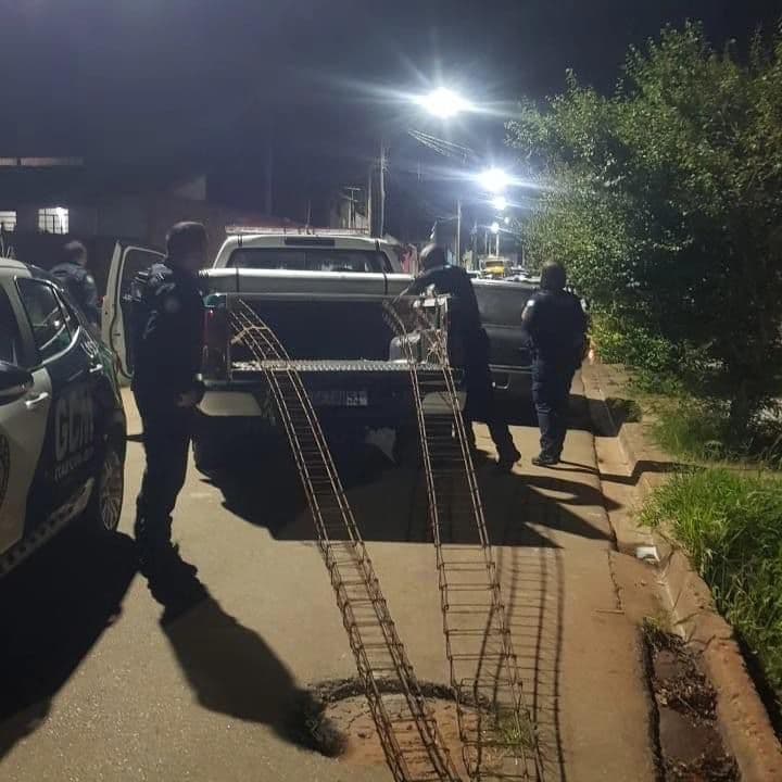 Homem é preso em flagrante ao tentar furtar estruturas metálicas da casa transitória de Itapeva/SP