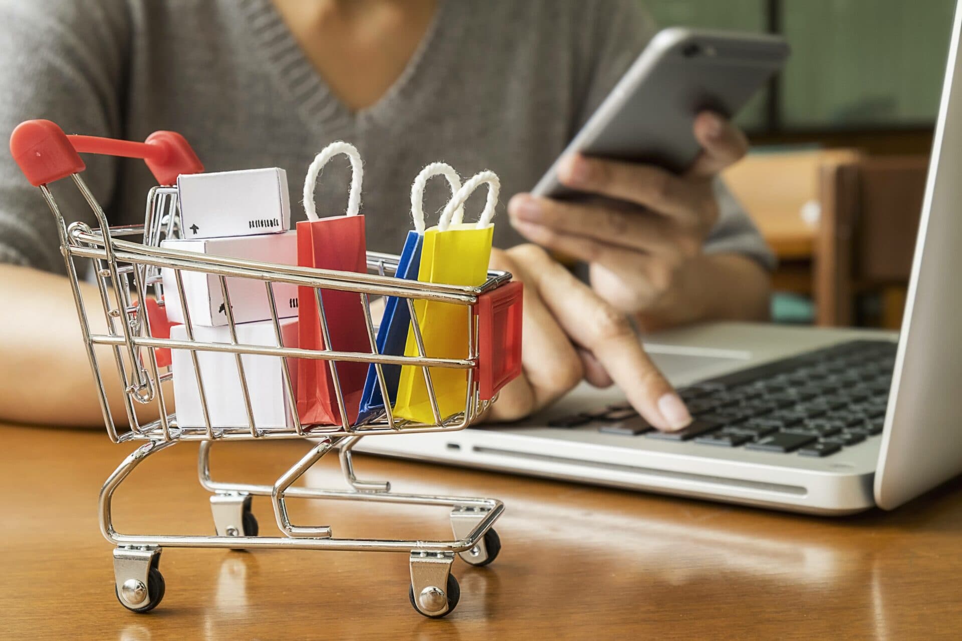 Novas Regras para Compras Internacionais Feitas pela Internet: Isenção de Imposto de Importação para Compras de até US$ 50