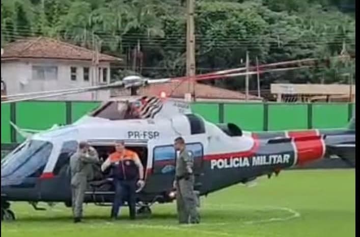Governador Tarcísio de Freitas Visita a Cidade de Ribeira e Se Compromete a Auxiliar Após Desastre Ambiental