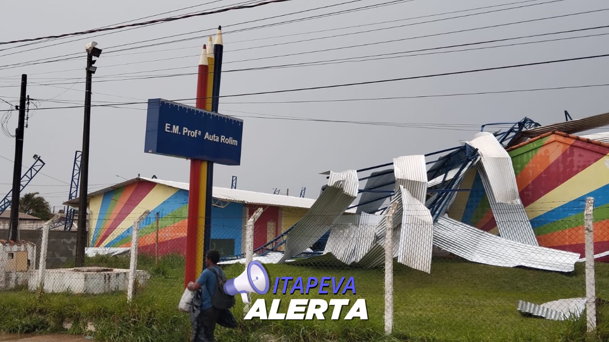Fortes ventos causam destruição em vários pontos de Itapeva